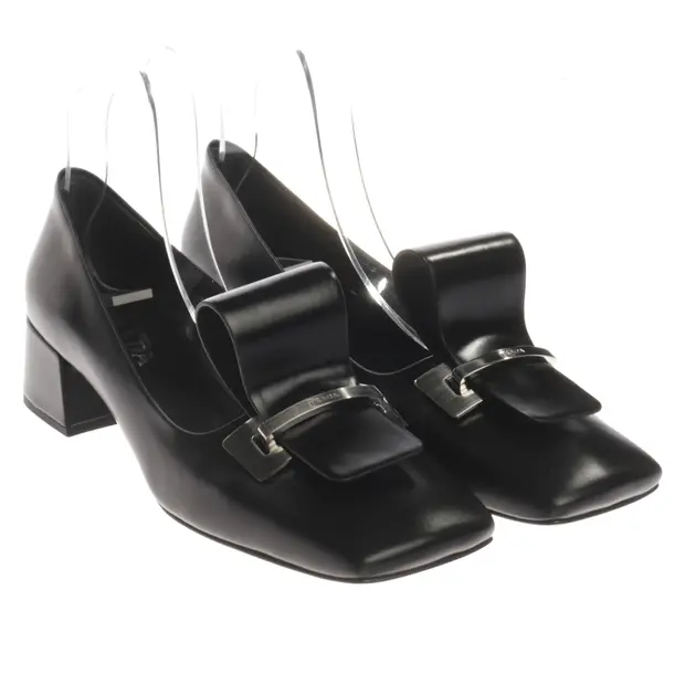Pumps, in Schwarz, Prada