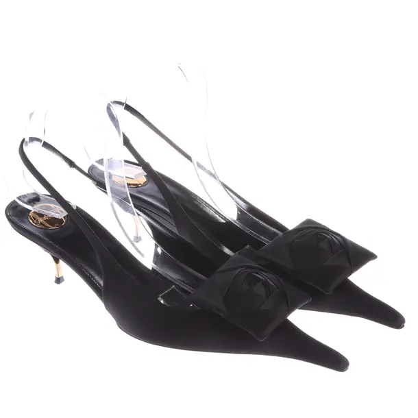 Slingbacks, in Schwarz, Saint Laurent