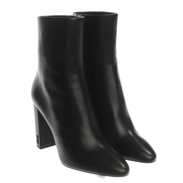 Ankle Boots, in Black, Saint Laurent
