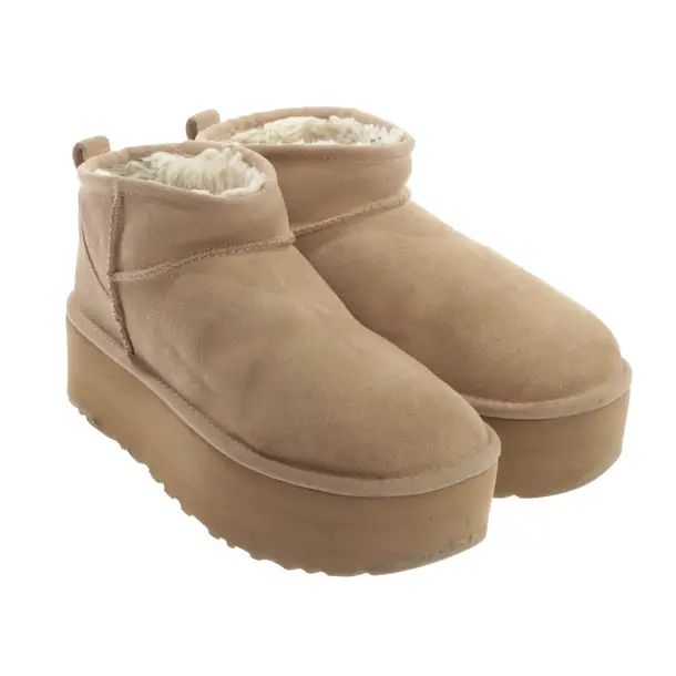 Winterboots, in Hellbraun, UGG Australia