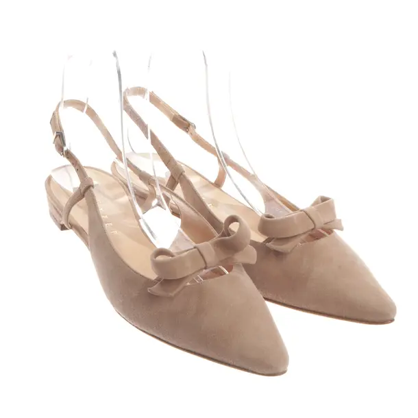 Slingbacks, in Hellbraun, Unützer