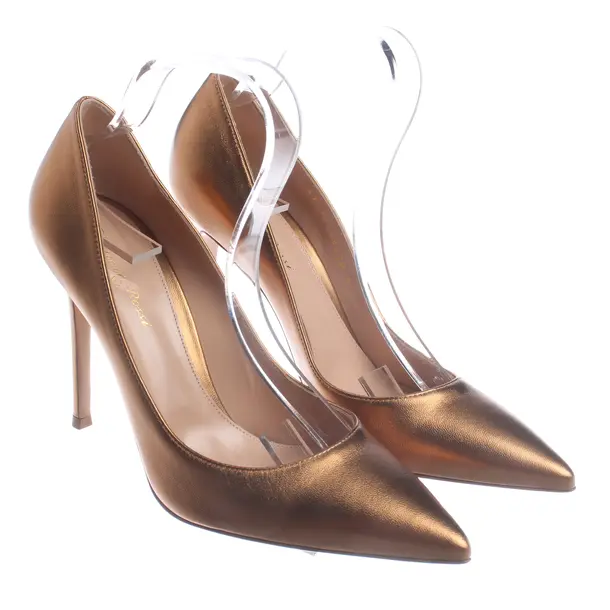 Pumps, in Gold, Gianvito Rossi