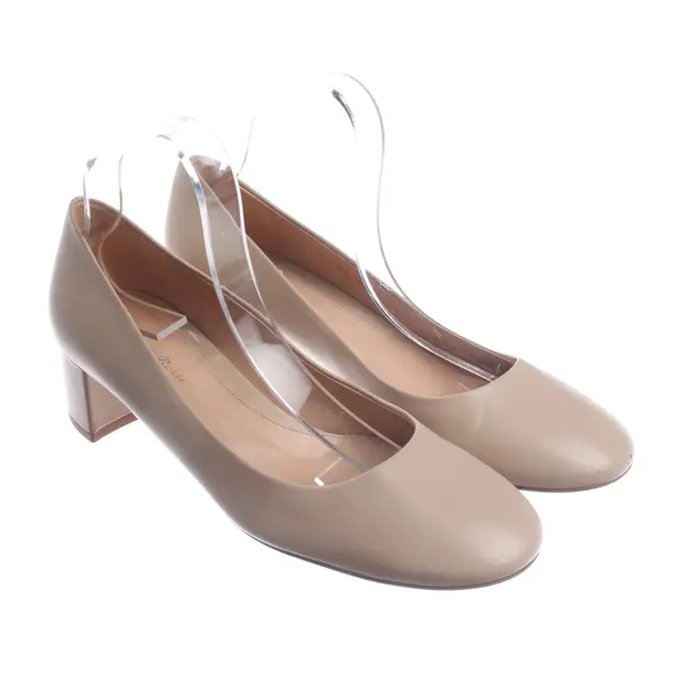 Pumps, in Light Brown, Gianvito Rossi