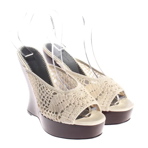 Zeppe, in Beige, Magda Butrym