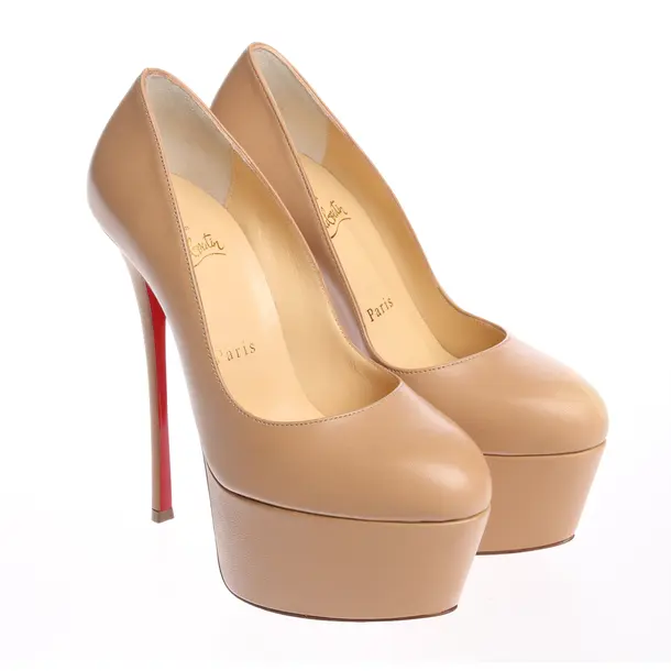Pumps in White, , Christian Louboutin