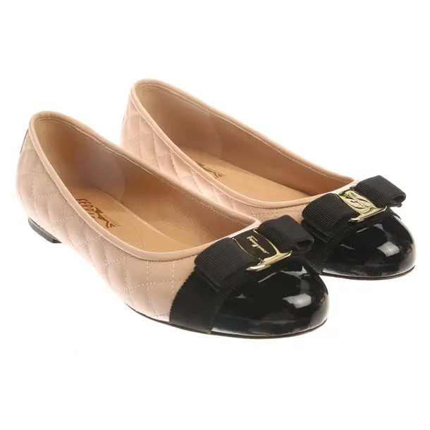 Ballerinas in Weiß, , Salvatore Ferragamo