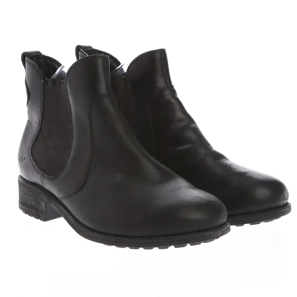 Chelsea Boots in Black, , UGG Australia