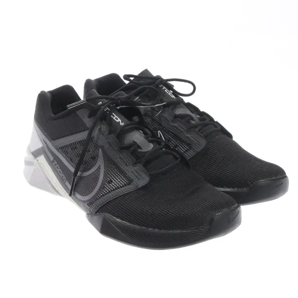 Sneakers in Black, , Nike