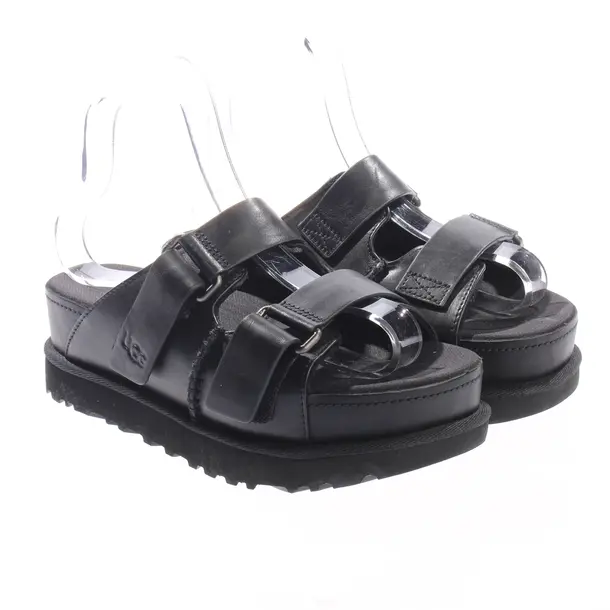 Slides, in Schwarz, UGG Australia