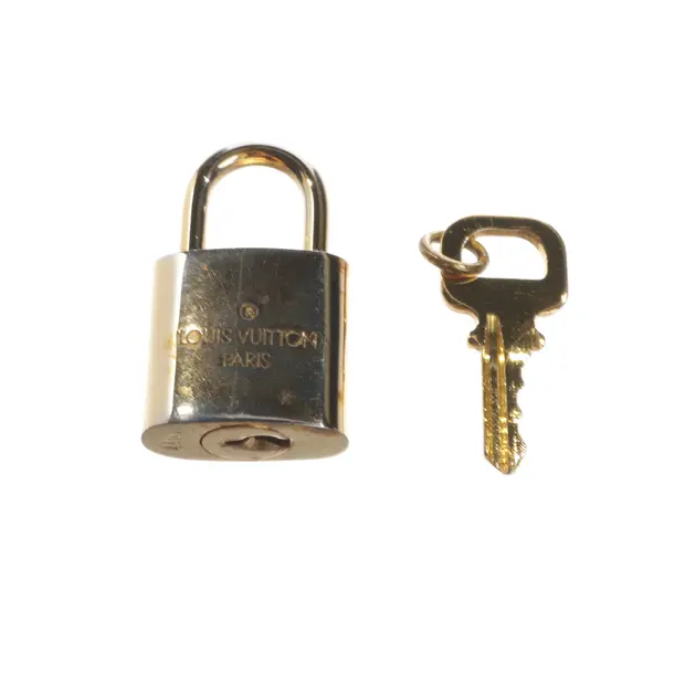 Lock & Key, in Gold, Metal (metallic, metallised), Louis Vuitton
