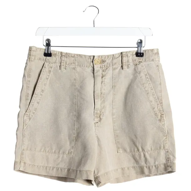Shorts in White, Linen, Velvet by Graham and Spencer
