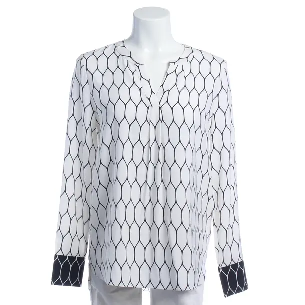 Blouse in White, Silk, Herzensangelegenheit