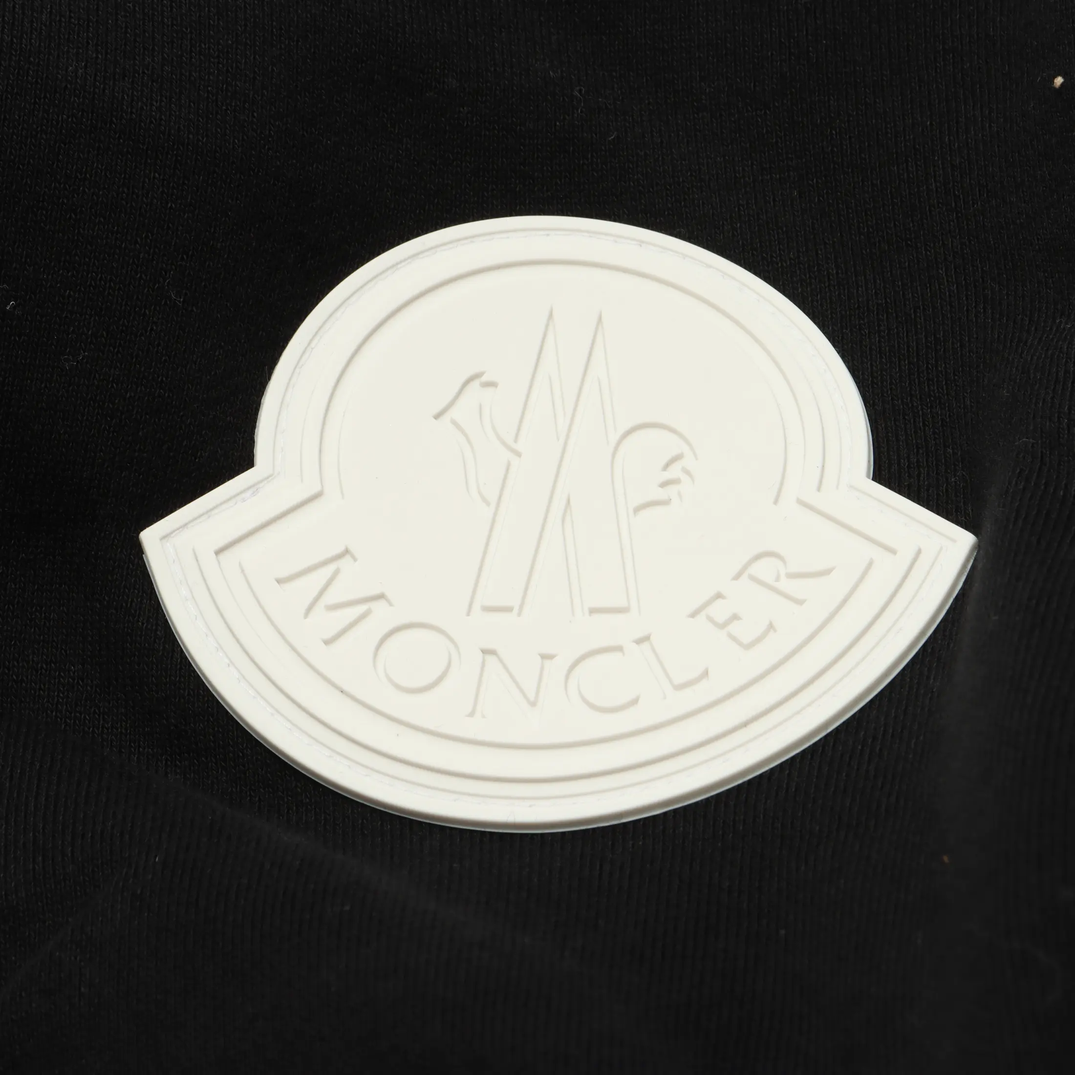 Moncler Felpa con cappuccio Taglia M in Nero