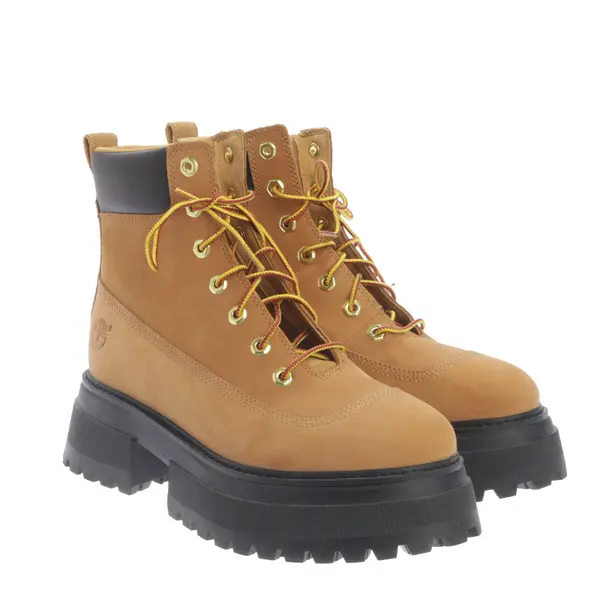 Boots in Brown, , Timberland