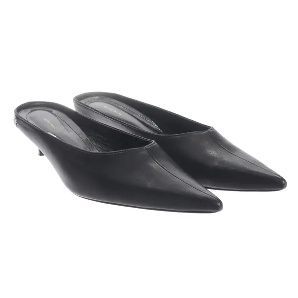 Hohe Pantoletten, in Schwarz, Anine Bing