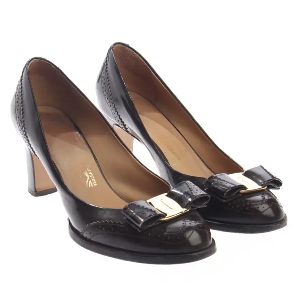 Pumps, in Braun, Salvatore Ferragamo