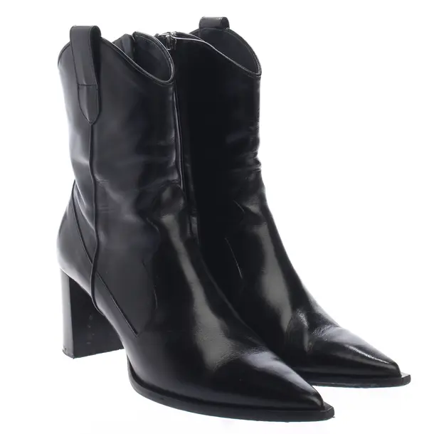 Ankle Boots, in Black, Dorothee Schumacher