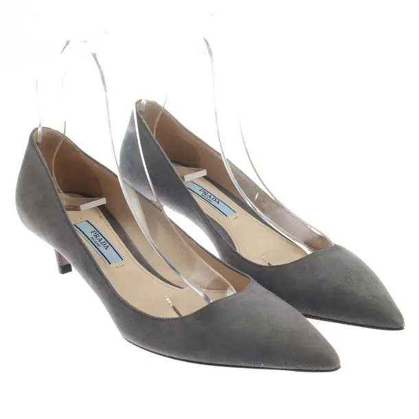 Pumps, in Grau, Prada