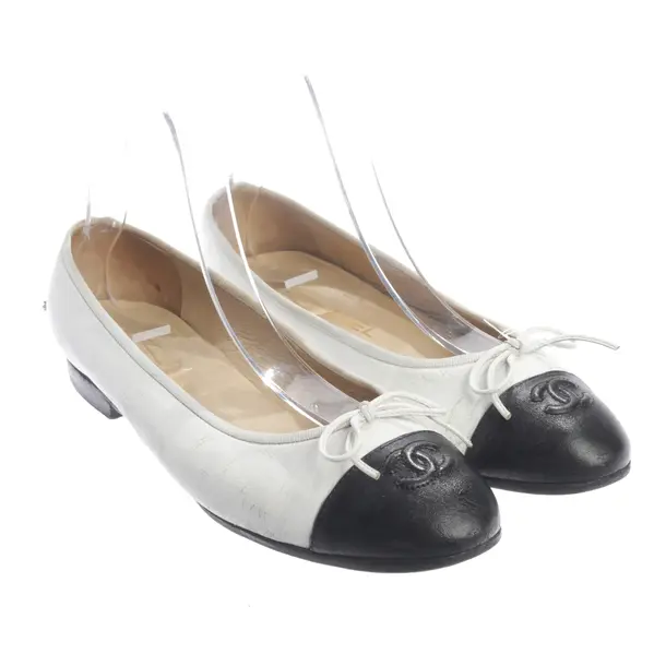 Ballerinas, in Schwarz, Chanel