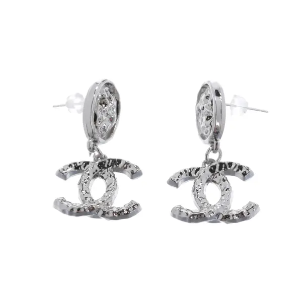 Orecchini, in argento, Metallo (metallico, metallizzato), Chanel