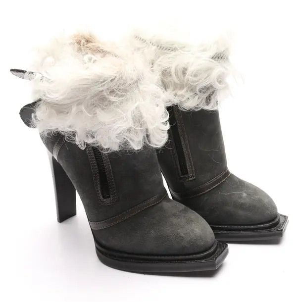 Stiefeletten, in Grau, Alexander McQueen
