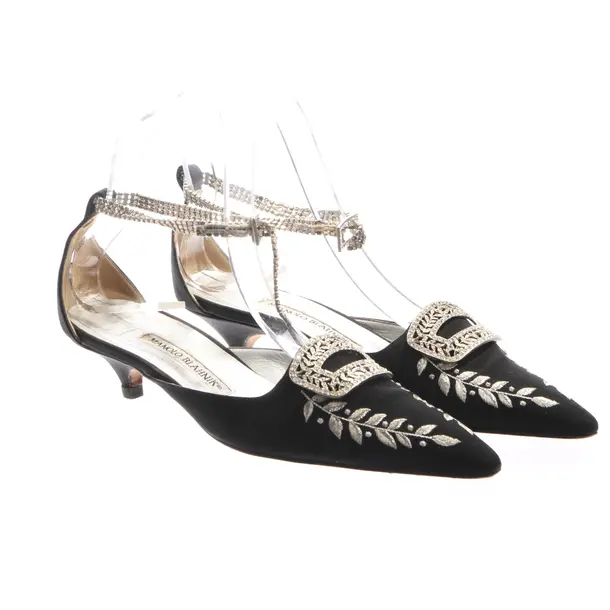Slingbacks in Black, , Manolo Blahnik