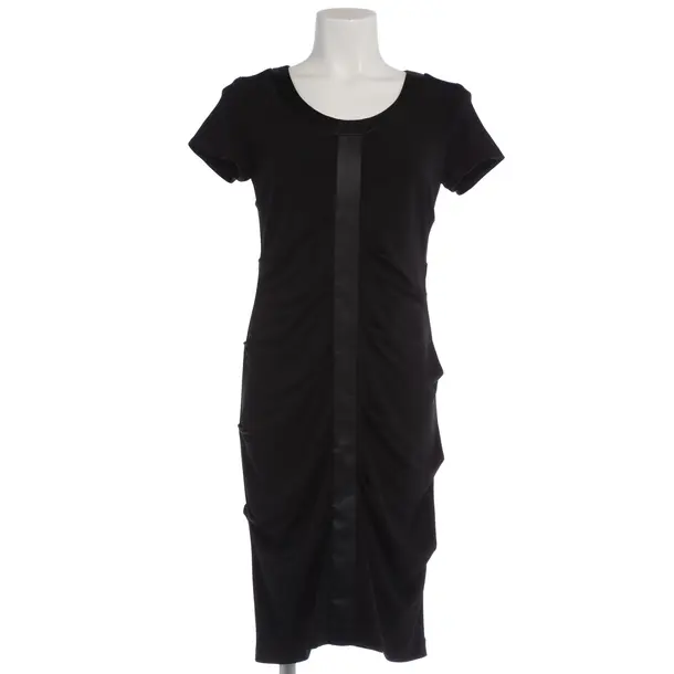 Dress in Black, Polyester, Steffen Schraut