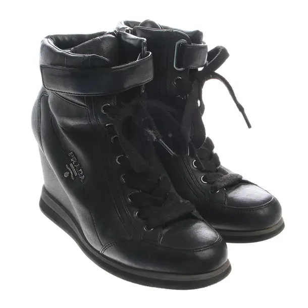 Sneaker in Schwarz, , Prada
