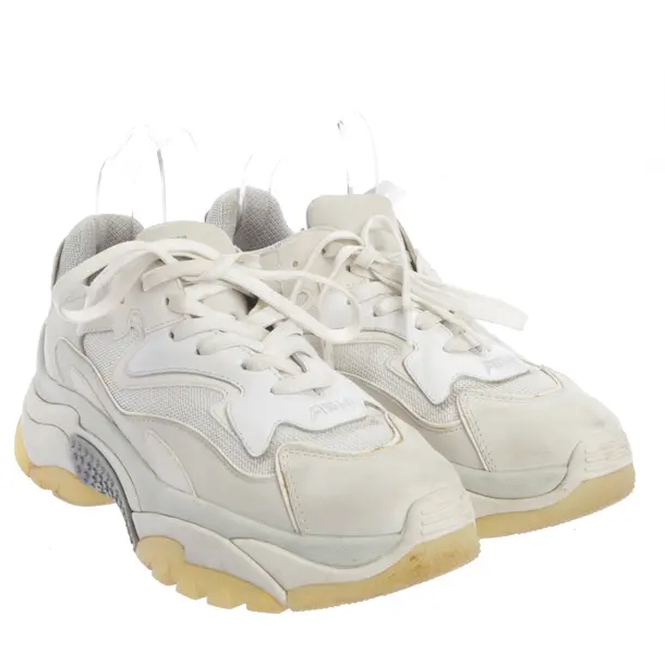 Sneakers in White, , Ash
