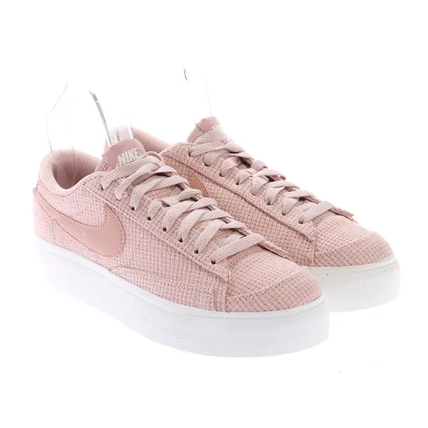 Sneakers in Pink, , Nike