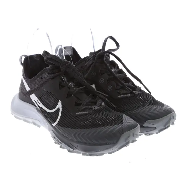 Sneaker, in Nero, Nike