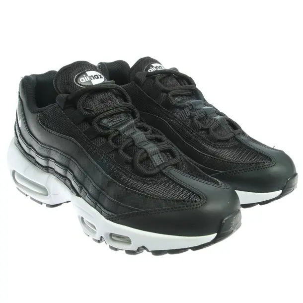 Sneaker, in Nero, Nike