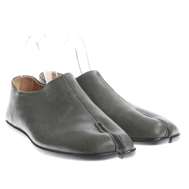Flats in Gray, , Maison Martin Margiela