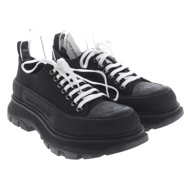 Sneakers in Black, , Alexander McQueen