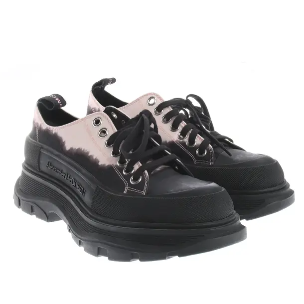 Sneakers in Pink, , Alexander McQueen