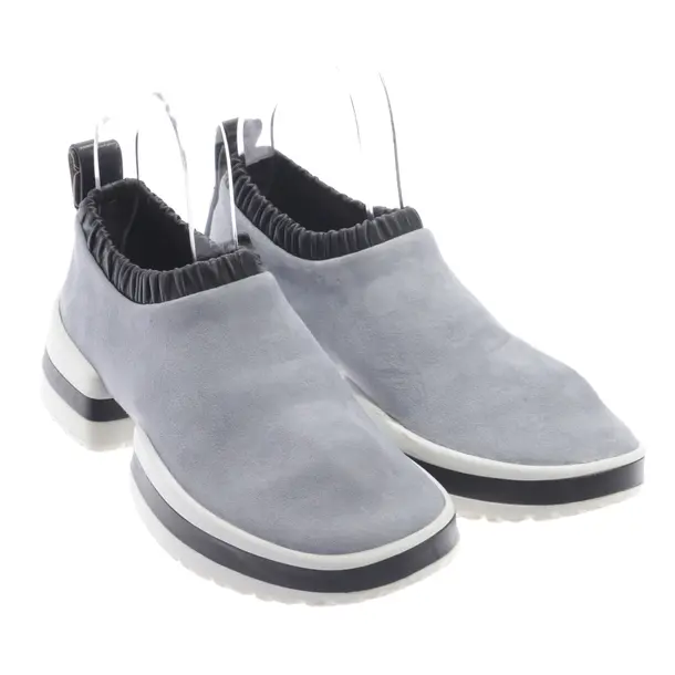 Sneaker in Blau, , Stuart Weitzman