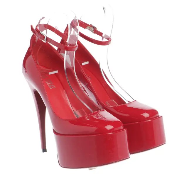 Pumps in Red, , Paris Texas