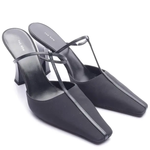 Pantoletten, in Schwarz, The Row