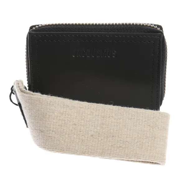 Etui in Schwarz, Leder, Jacquemus