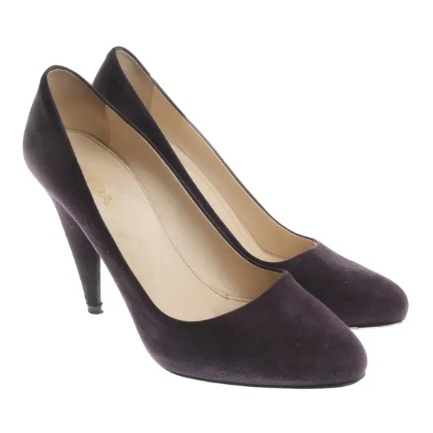 Pumps in Purple, , Prada