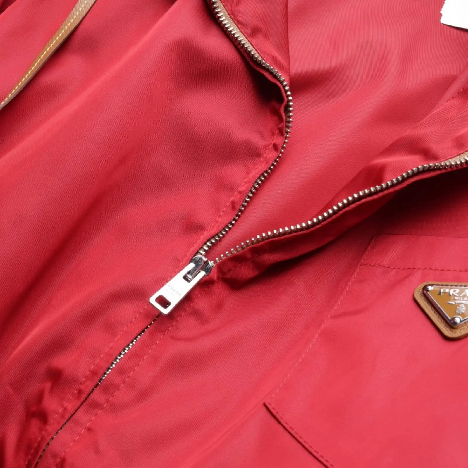 Prada Übergangsjacke Größe 38 in Rot