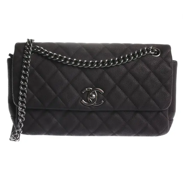 Shoulder Bag in Purple, Leather, Chanel