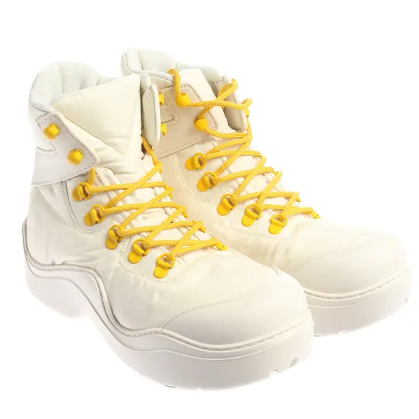 Boots in White, , Bottega Veneta