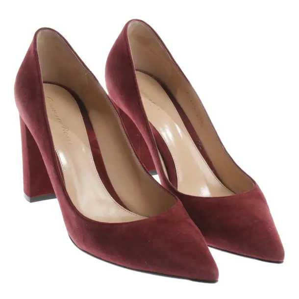 Pumps in Red, , Gianvito Rossi