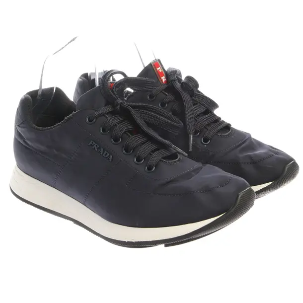 Sneaker in Blau, , Prada