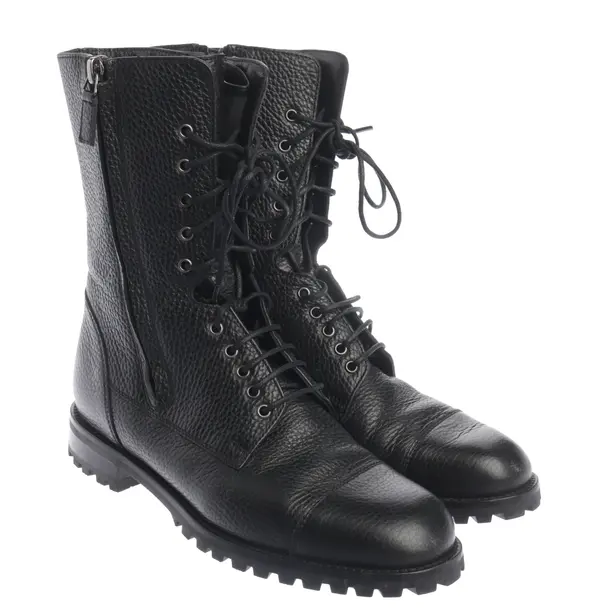 Ankle Boots in Black, , Manolo Blahnik