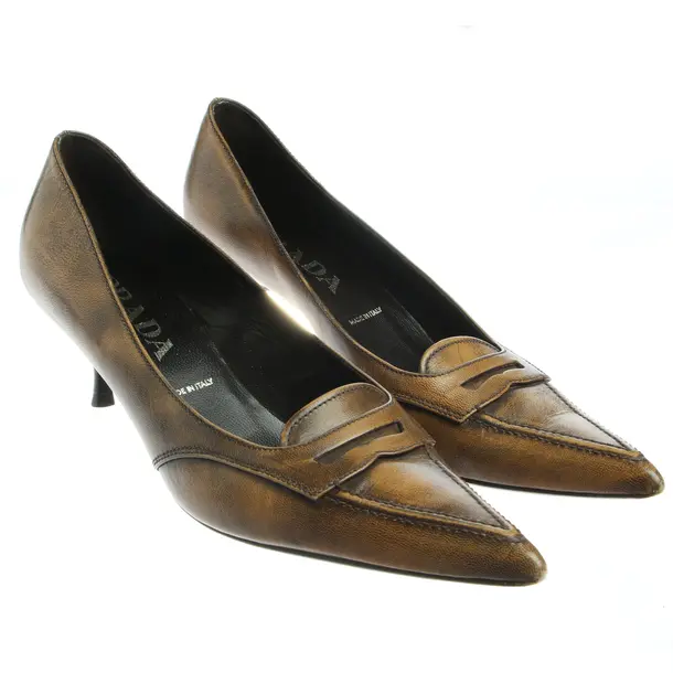 Pumps in Braun, , Prada