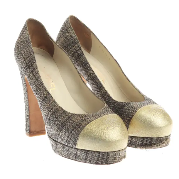 Pumps, in Gold, Chanel