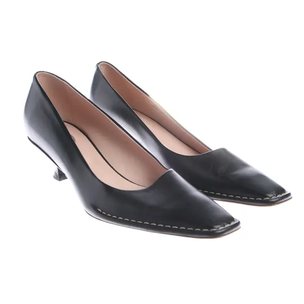 Pompe, in Nero, Tod's