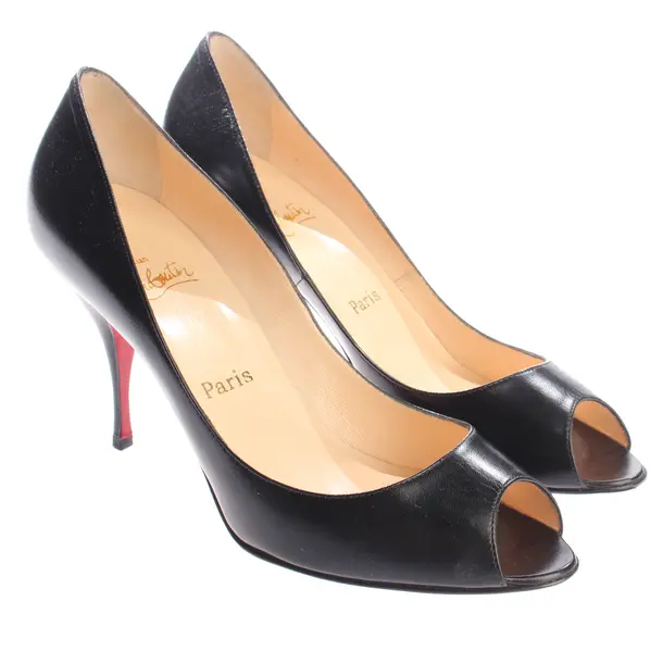 Peeptoes, in Nero, Christian Louboutin